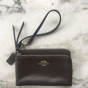 Coach NWOT leather wristlet